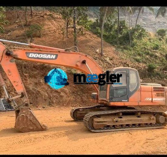 DOOSAN DX225 Lc